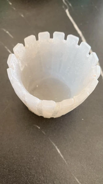 Parlak Sedefli Beyaz Gri Renkli Tırtıklı Sukulent Epoksi Saksı El Yapımı Hediyelik - 8