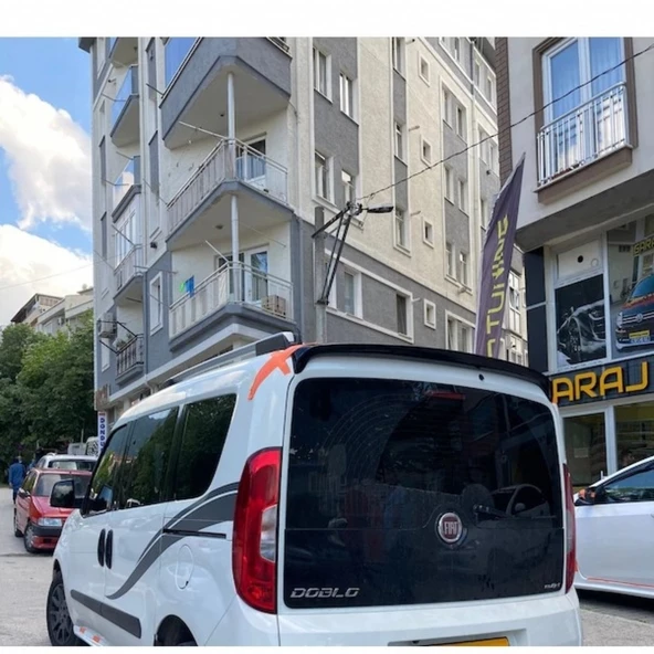 FİAT DOBLO 2010-2022 SİYAH KULAKLI SPOİLER (SRY) ürün görseli