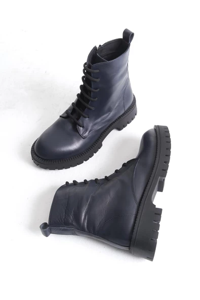 Kadın Hakiki Deri Bağcıklı Kalın Tırtıklı Taban Yuvarlak Burun Kısa Günlük Postal Chelsea Bot - Resim 3