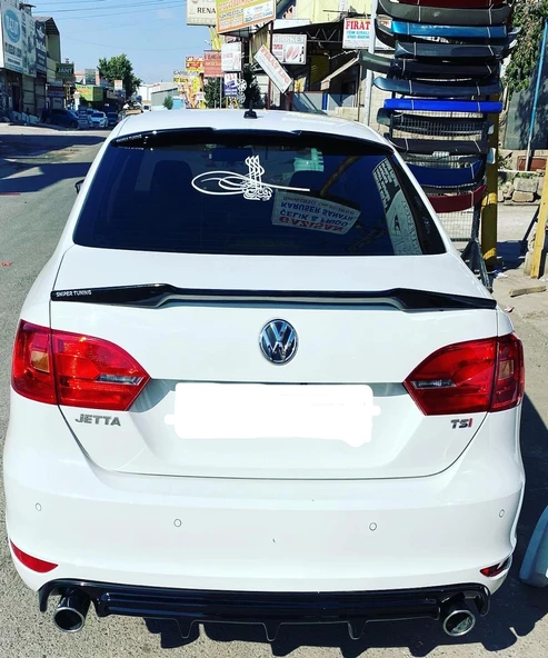 VOLKSWAGEN JETTA 2011- SİYAH YARASA SPOYLER (SRY)