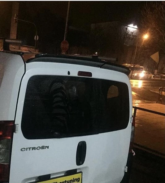 FİAT FİORİNO ÇİFT KAPI SİYAH SPOİLER - Resim 4