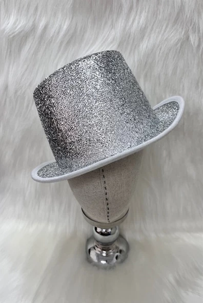 Gümüş Lüks Gofrajlı Sihirbaz Model Şapka