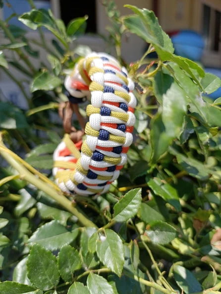 SELANOGLUDESİGN -Açık renk uyumlu paracord bileklik. Dragon model - 2