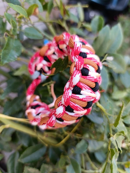 SELANOGLUDESİGN - Koyu renk ağırlıklı paracord bileklik- Ayarlanabilir tasarım ürün görseli