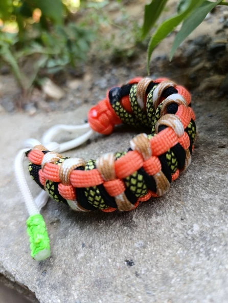 SELANOGLUDESİGN - Paracord estetik tasarımlı koyu renk bileklik - 3