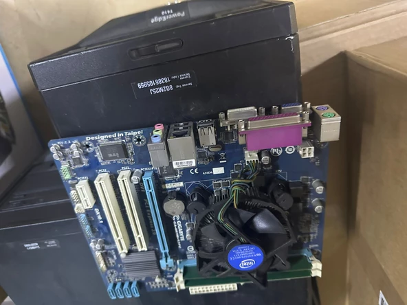 GIGABYTE GA-H61M-S2PV ANAKART+I5 3 NESİL+8GB RAM +ORJİNAL FAN 2.EL KULLANILMIŞ - Resim 2