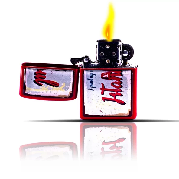 İstanbul Temalı Kırmızı Zippo Tarzı Benzinli Çakmak