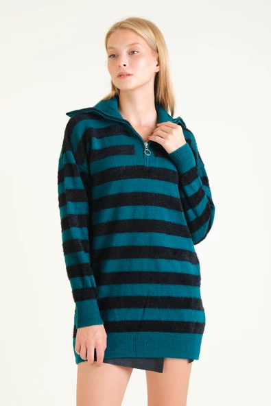 Kadın Çizgili Yarım Fermuarlı Tüylü Tunik Zümrüt - 2
