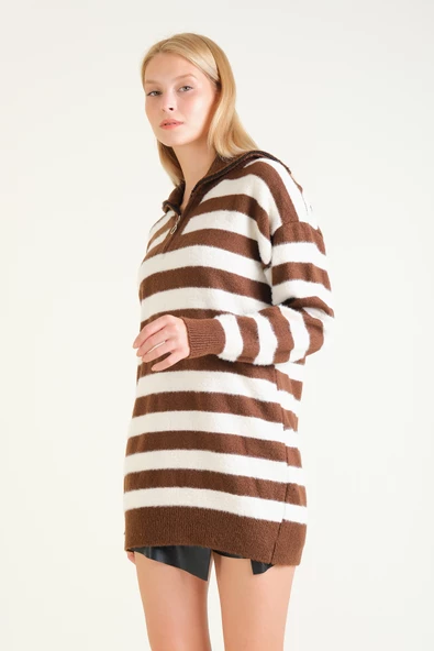 Kadın Çizgili Yarım Fermuarlı Tüylü Tunik Kahverengi - 5