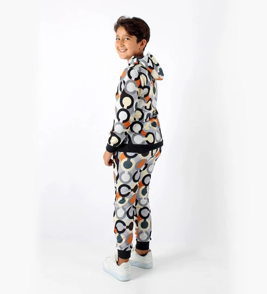 Triliya Dijital Baskılı Kapşonlu Mevsimlik Eşofman Takımı – Lüks Tasarım, 4-12 Yaş - 3