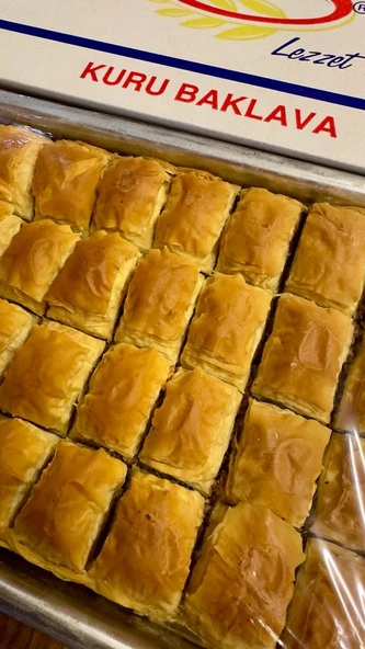 NEVZAT CEVİZLİ KURU BAKLAVA 650 GR TEPSİ HEDİYE