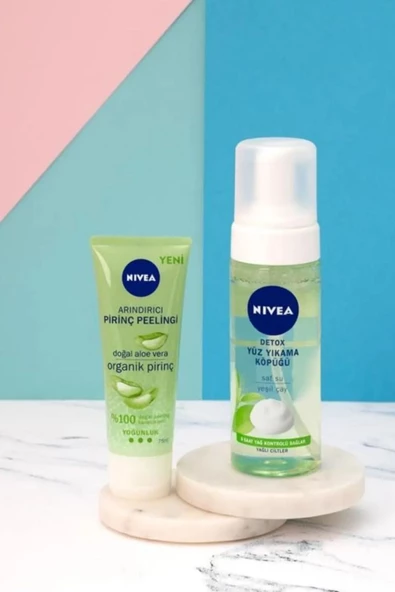 NIVEA NIVEA Detox Yüz Yıkama Köpüğü 150ml, Yağlı Ciltler, Gözenek Arındırıcı, Yeşil Çay, 8 Saat Yağ Kontrolü