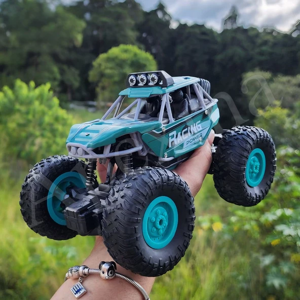 Çılgın Rock Crawler 4x4 Uzaktan Kumandalı 3.7V Şarjlı Arazi Arabası Jeep