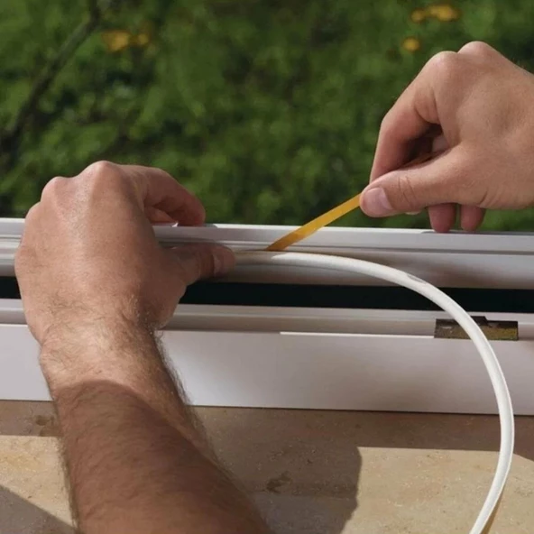 Kapı Pencere Bandı Fitili  Gri Renk Yapışkanlı Beyaz Soğuk Izolasyon Bant 1X2=2 Metre - 6