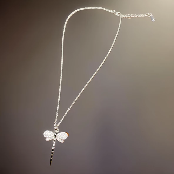 Her An Mutluluk: Gümüş Renk Kelebek 316L Antialerjik Şık Çelik Kadın Kolye ürün görseli 1