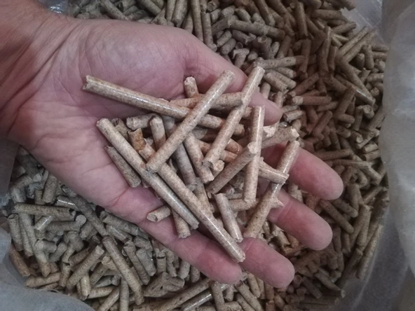 Woodmont Ahşap Kedi Kumu Yuzdeyuz Çam Pelet 6mm 20 kg - 3