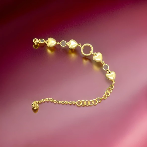 Her An Yanında: Kalp Model Gold Renk 316L Antialerjik Şık Çelik Kadın Bileklik ürün görseli 1