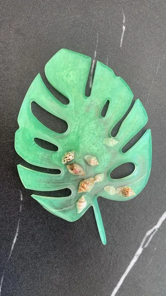 Parlak Fıstık Yeşili Renk İstiridye Süslü Yaprak Şekil Epoksi Bardak Altlığı El Yapımı Hediyelik - 2