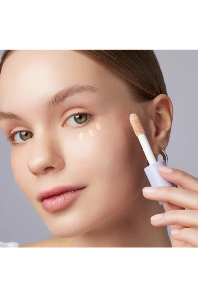 Eye Cream + Hydrating Satin Concealer - Göz kremi + Göz Altı Kapatıcısı 62 Ivory - 4