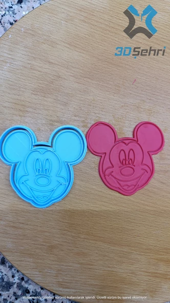 Mickey Mouse Kurabiye Kalıbı ve Şeker Hamuru Seti 4 Adet - 9 CM - 2