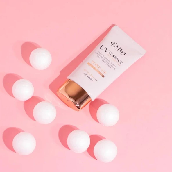 Dalba Waterfull Essence Tone Up Sun Cream Spf50+ Aydınlatıcı ve Ton Eşitleyici Güneş Kremi 50ml - 3