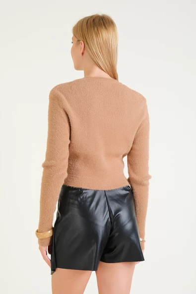 Kadın Sıfır Yaka Tüylü Crop Kazak Camel - 6