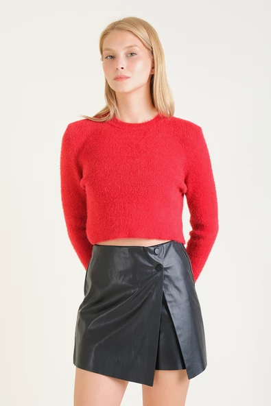 Kadın Sıfır Yaka Tüylü Crop Kazak Kırmızı - 4