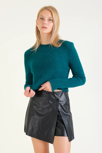 Kadın Sıfır Yaka Tüylü Crop Kazak Zümrüt - Resim 5