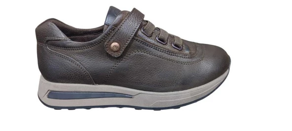 MAMMAMİA D24KA-3255 CIRTLI ORTOPEDİK DERİ KADIN AYAKKABI ürün görseli 1