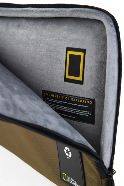 National Geographic Macbook Air - Macbook Pro 17 İnç Uyumlu Laptop Kılıfı Haki N20905 - 6