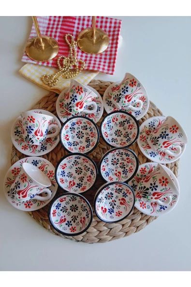 El Işlemeli Renkli Dantel 6 Kişilik Kahve Fincan Seti Ve 6lı Lokumluk Kase - 4