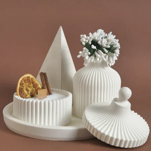 El Yapımı Piramitle Tamamlanmış Beyaz Mumluk ve Dekoratif  Vazo Seti Beyaz Renkli