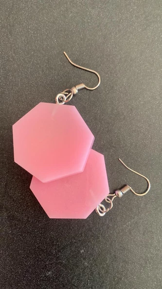 Parlak Pembe Renkli Yedigen Şekilli Gümüş Aksesuarlı Epoksi Küpe El Yapımı Hediyelik - Resim 8