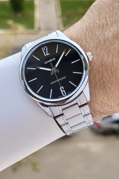 Casio CSISTE102 Kadranı Siyah Kordonu Gümüş Renk Hediye Paketli Erkek Kol Saati ürün görseli 1