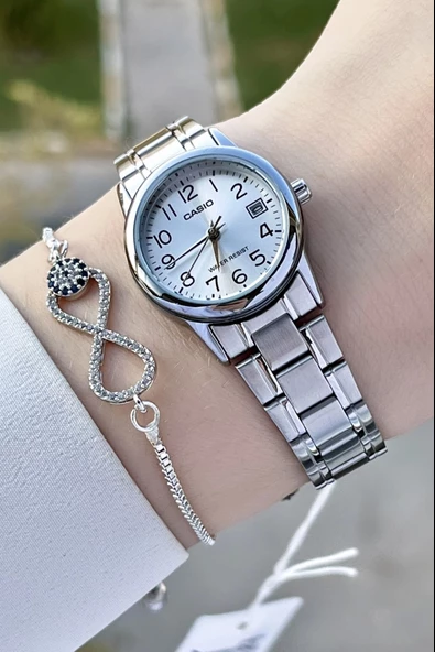 Casio CSISTE111 Gümüş Renk Takvimli Hediye Paketli Kadın Kol Saati ürün görseli 1