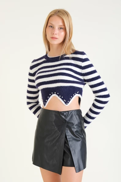 Kadın Çizgili Taş Baskılı Crop Tüylü Kazak Lacivert - 4