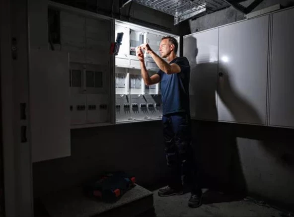 Bosch Professional GLI 18V-800 Hw Akülü Lamba - 5