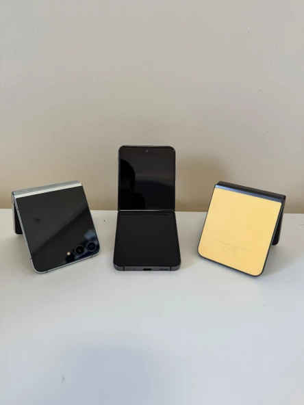 Samsung Z Flip 5 256GB