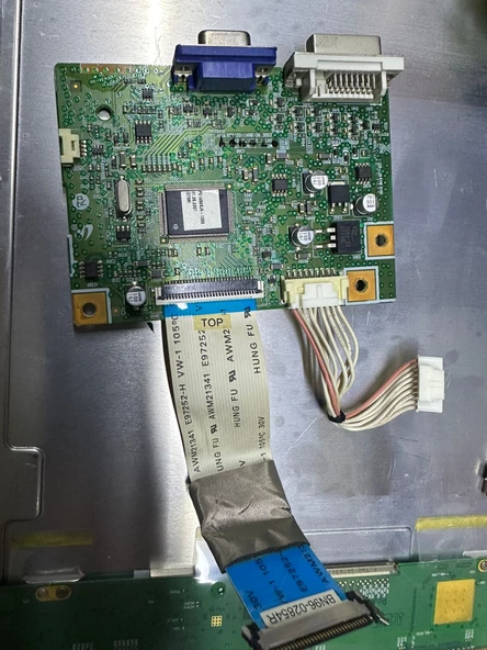 Samsung 932B Plus  BN41-00792A , BN91-01581Z , DP08 , PE19B , SAMSUNG VGA BOARD  2.EL KULLANILMIŞ