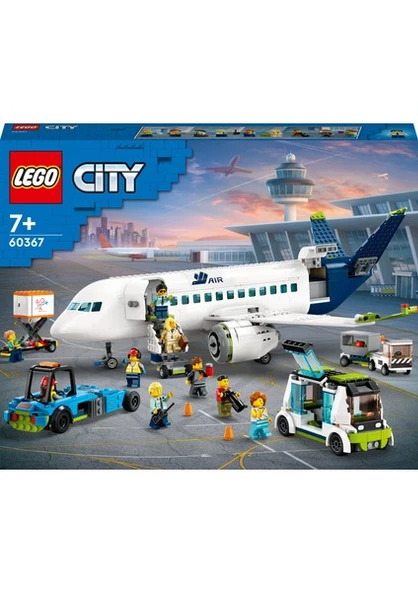 LEGO City Yolcu Uçağı 60367 # 7 Yaş ve Üzeri Çocuklar ve Uçak Meraklıları için Yaratıcı Oyuncak Yapım Seti (930 Parça) - Resim 3