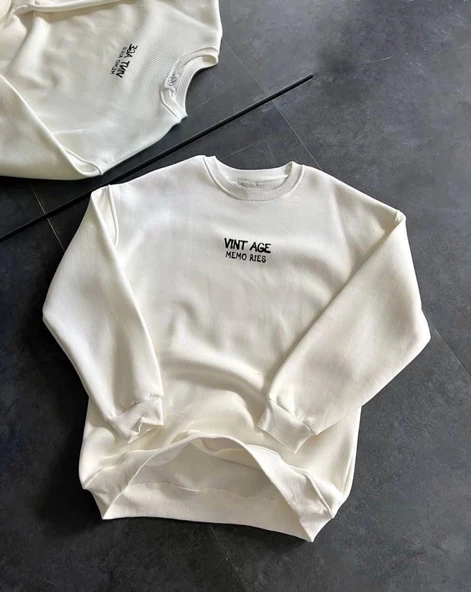 Bisiklet Yaka Üç İplik Baskılı Oversize SweatShirt - Beyaz - 2