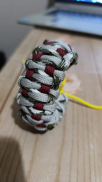 SELANOGLUDESİGN - Koyu ve sade renkli paracord bileklik - 2