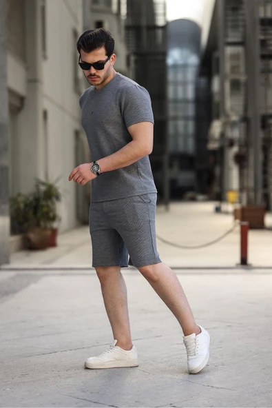 Bisiklet Yaka Logolu Tişört ve Şort Takımı Gri - 2