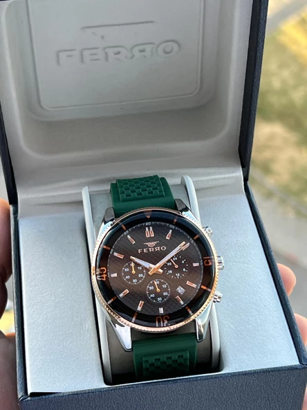 Ferro Silikon Kordon İç Fonksiyonları Aktif 30 Mt Suya Dayanıklı Erkek Kol Saati EM31920-E ürün görseli