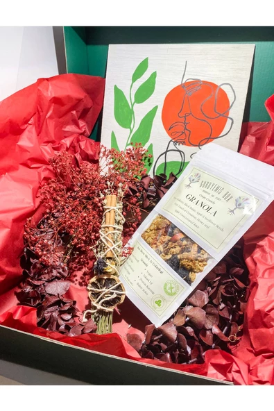 GURUYEMİŞ BOX Sevgililer Günü Doğum Günü Özel Mutluluk Hediye Kutusu Set6 Çelenk, Meyveli Granola,tablo, Tütsü - 2