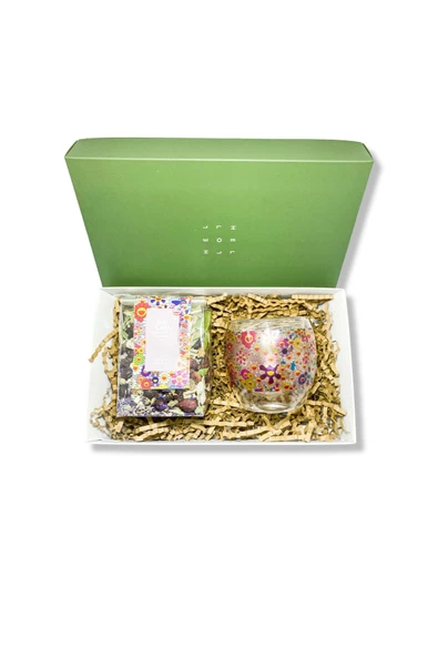GURUYEMİŞ BOX Takashı Murakamı Theme Pop Art Çay Sever Paketi- Kış Çayı-çift Camlı Kupa Bardak Hediye Kutusu - 2