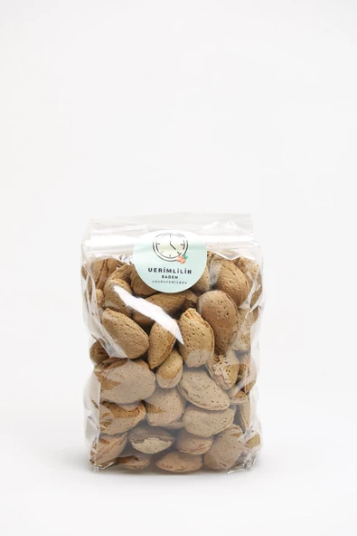 GURUYEMİŞ BOX Badem 0,5kg Badem Kabuklu Kuruyemiş