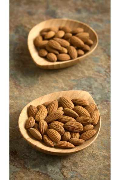 GURUYEMİŞ BOX kabuklu bademDoğal ve Besleyici Kabuklu Badem - Sağlıklı Atıştırmalık 1kg - 2