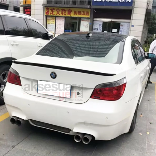 Bmw E60 M5 Tip Spoiler Parlak Siyah Boyalı İthal Ürün Plastik - 4