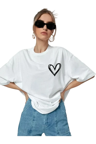 Kadın Kalp Baskılı Oversize T-shirt